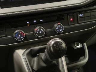 Volkswagen Transporter 2022 - 2.0TDI L2/H1 Dubbele Cabine Euro 6! image 15