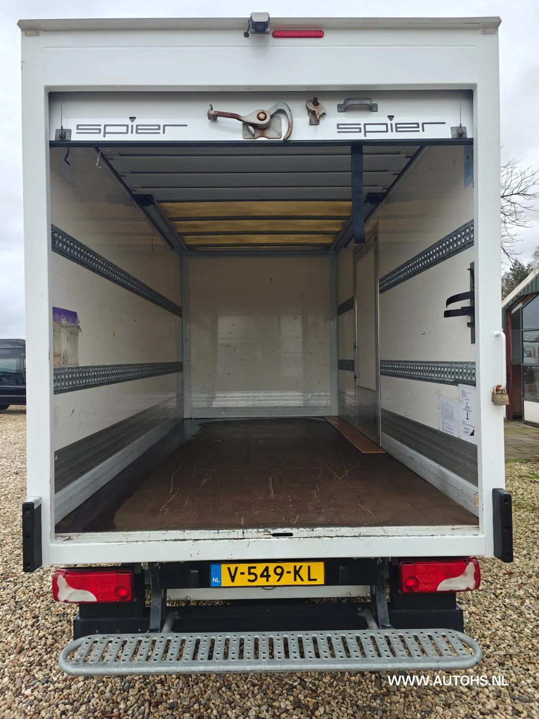Mercedes-Benz Sprinter 2017 - 514 2.2 CDI Euro 6 , 1e Eig , 143 Pk , nette bakwagen met super km! afbeelding 9