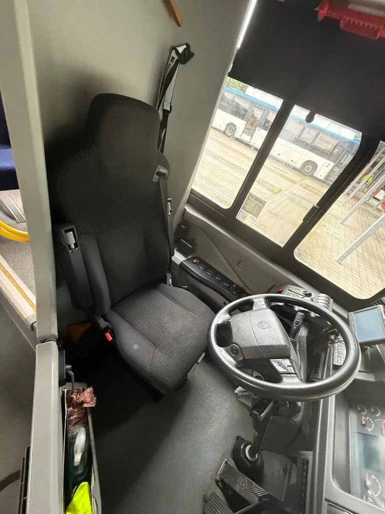 Volvo 2013 - 8900. 12,2m. 4 Units! immagine 12