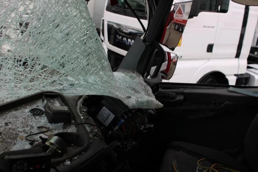 Mercedes-Benz Axor 2010 image 26