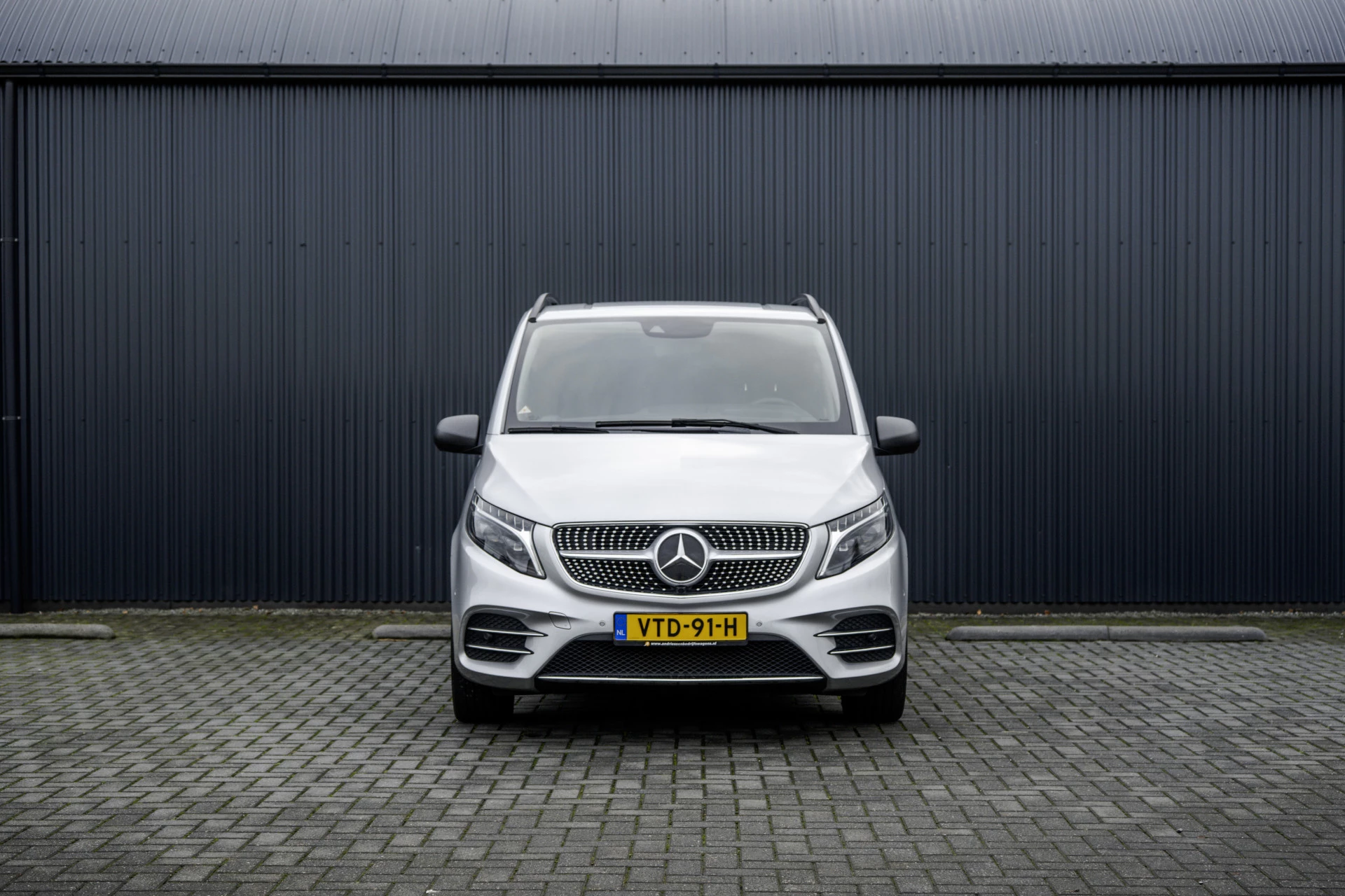 Mercedes-Benz Vito 2023 - 119 CDI | AMG Styling | ILS | Carplay | L+R Schuifdeur | Cruise | Camera immagine 3