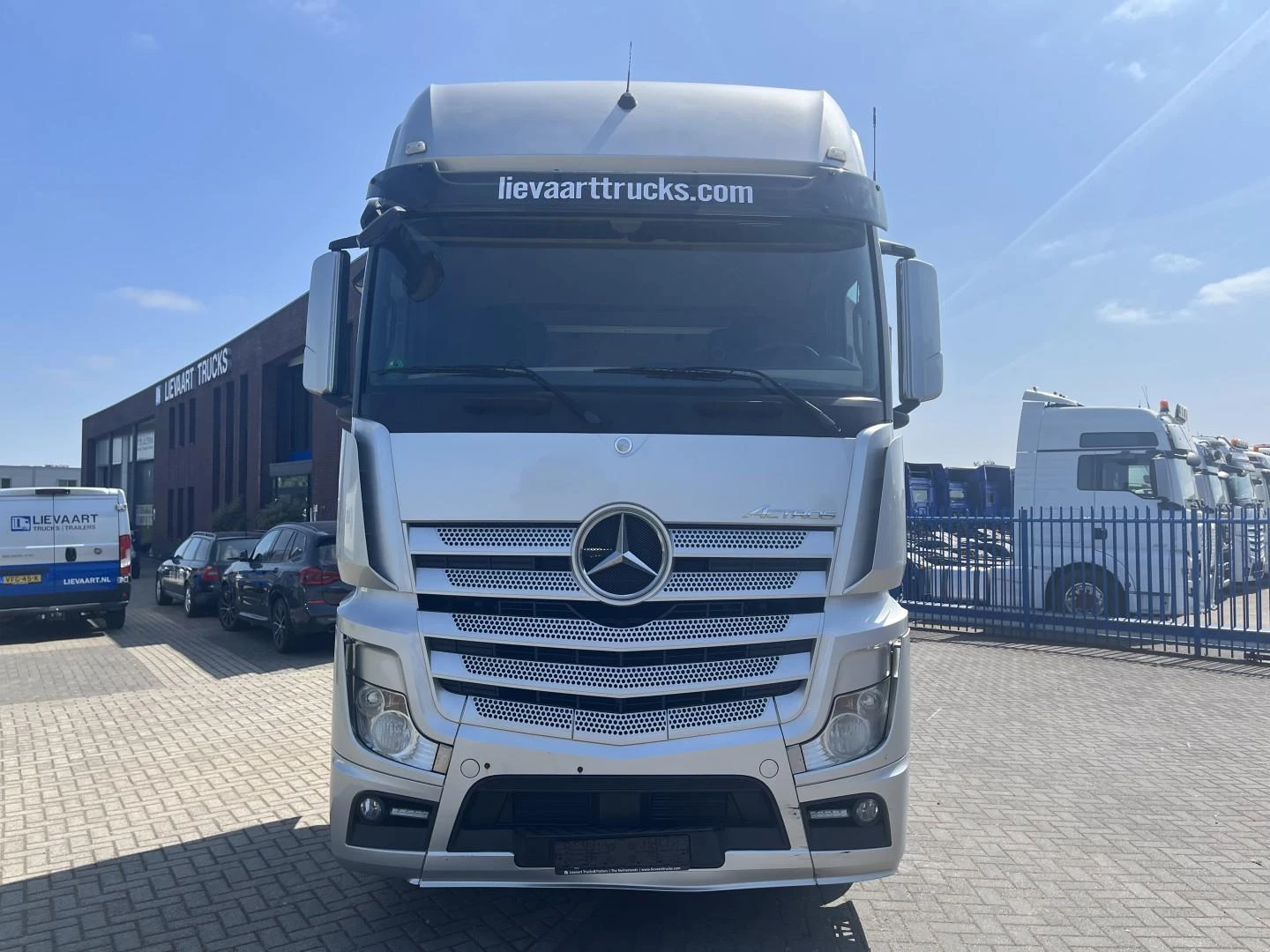 Mercedes-Benz Actros 2014 - 1845 GigaSpace zdjęcie 8