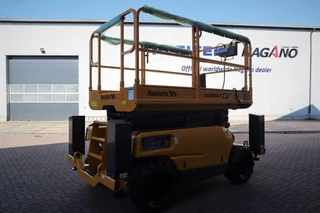 Haulotte 2023 - Compact 12DX Valid Inspection, Diesel, 4x4 Drive, immagine 3 miniatura