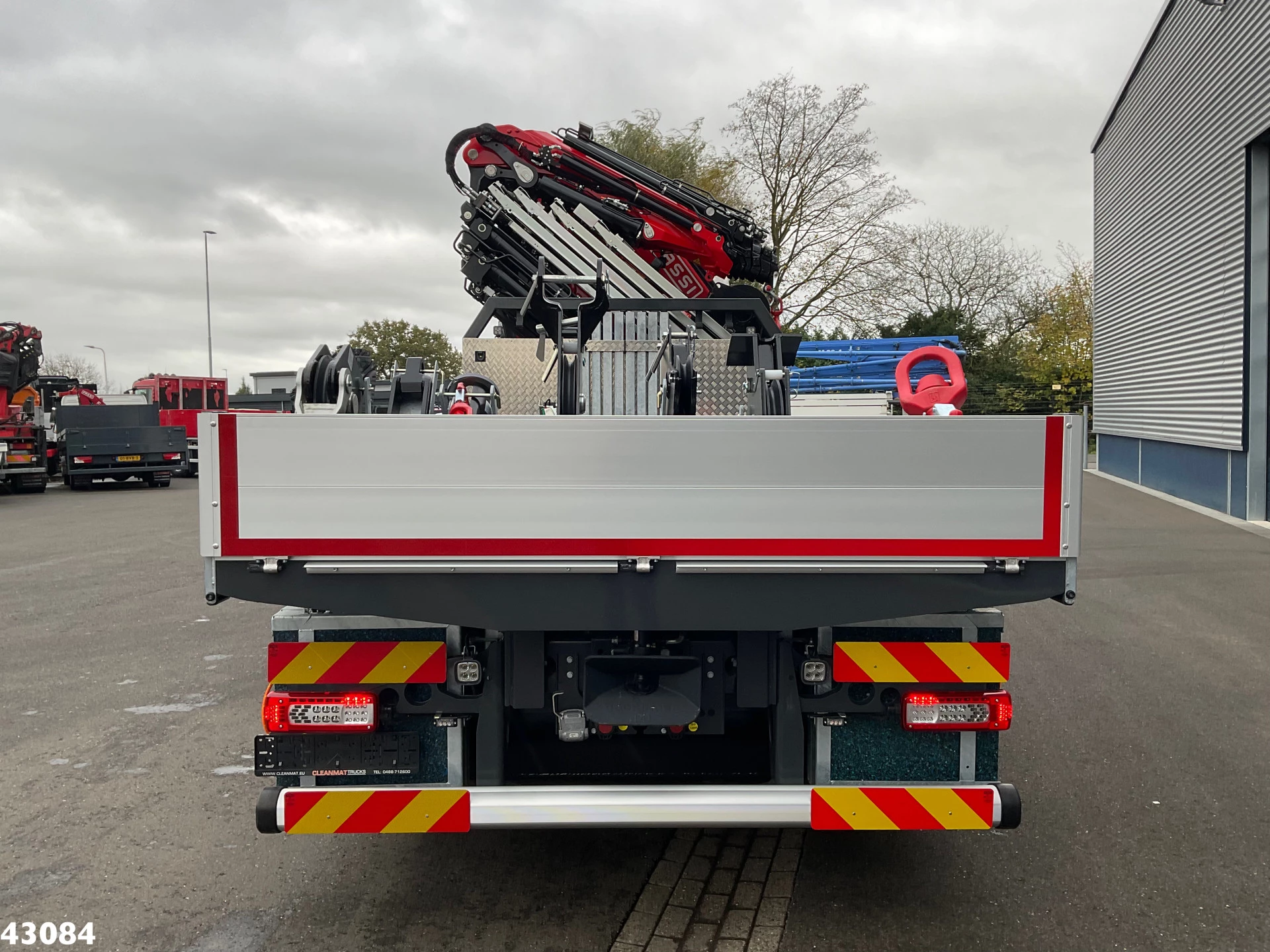 Volvo FH 2024 - 540 10x4 Fassi 215 Tonmeter laadkraan + Fly-Jib NEW AND UNUSED! obrázek 3