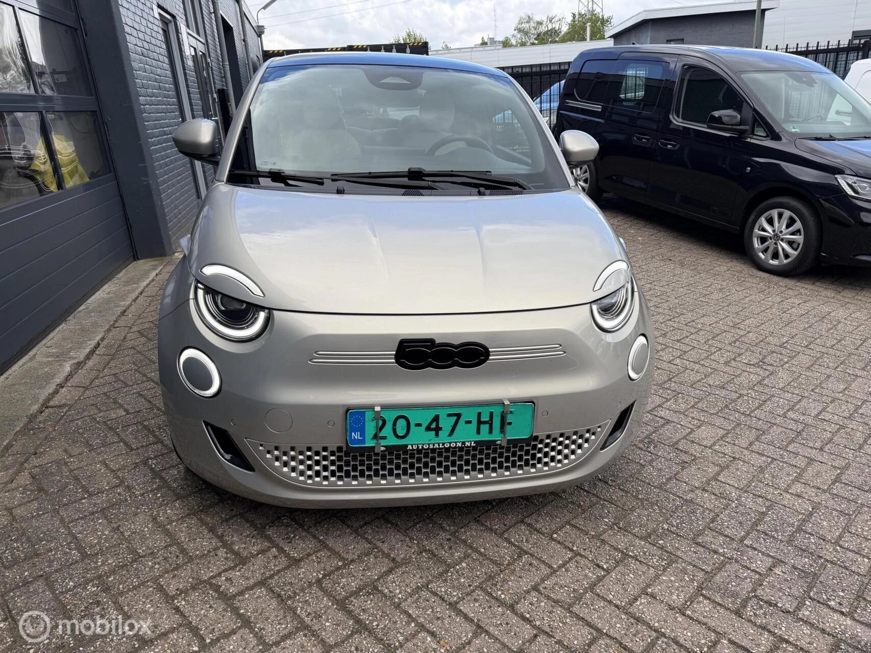Fiat 500e 2025 - Giorgio Armani 42 kWh 118 PK Airco Navi Pano Leder afbeelding 7