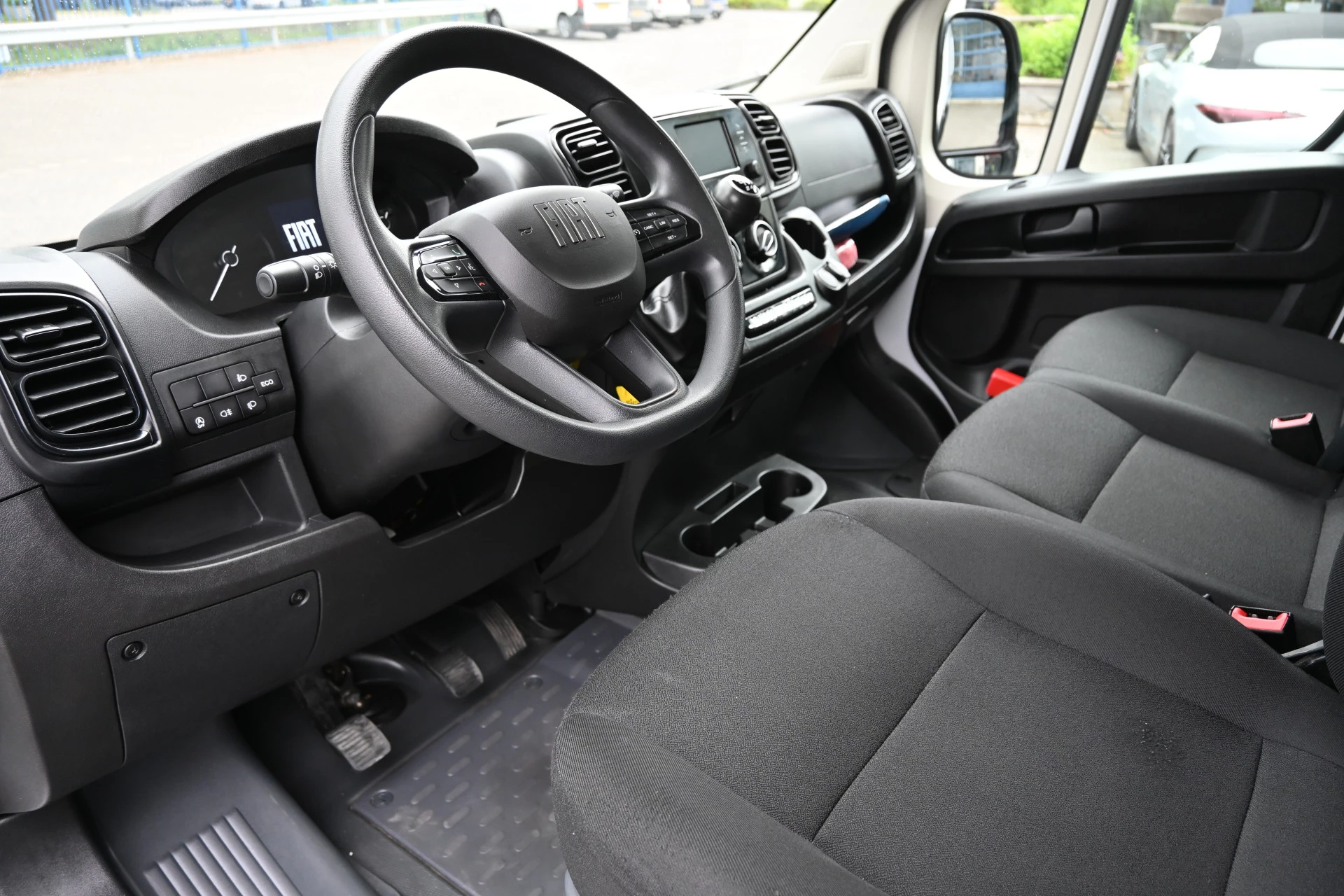 Fiat Ducato 2024 - L4H2 Maxi 140 pk 2.2 MultiJet 3.5t Bild 4