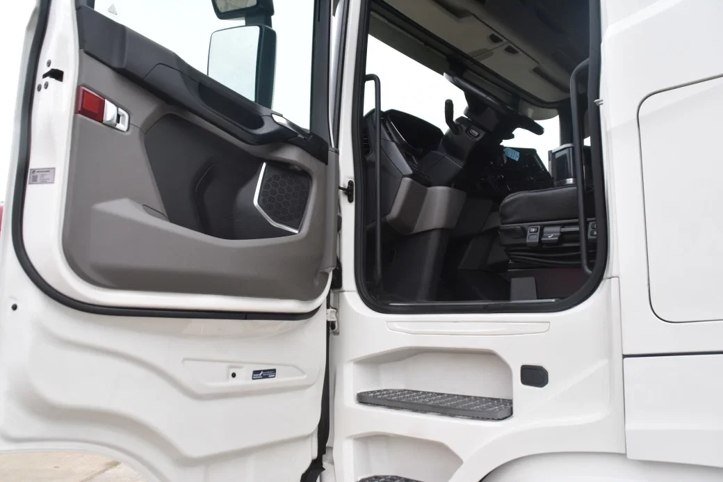 Scania S 2021 - S450 NGS 4x2 - RETARDER - PARK. AIRCO - NAVI - LEATHER SEATS - 2 x FUEL TANKS - LED - obrázek 4