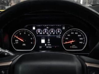 Chevrolet Silverado 2019 - High Country image 10
