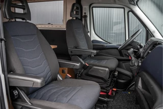 Iveco 40C18 3.0L 180PK | Camperkandidaat | 1ste Eigenaar | Automaat | Euro 6 | Camera | 3.5T Trekgwicht 2017 - N/A obrazek 13