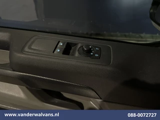 Ford Transit Custom 2024 - 2.0 TDCI 136pk L2H1 Euro6 Airco | Camera | LED | Cruisecontrol | Apple Carplay obrazek 18