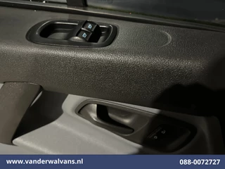 Ford Transit Custom 2015 - 2.2 TDCI L1H1 2350kg Trekhaak | Bijrijdersbank obrazek 12