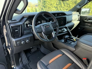 GMC Sierra 2024 - AT4 6.2L V8 420 PK / BPM VRIJ!! / VIRTUAL COCKPIT / HEAD UP / 360 CAMERA / BOSE / LEDER / TREKHAAK / 3500 KG AHG bild 7