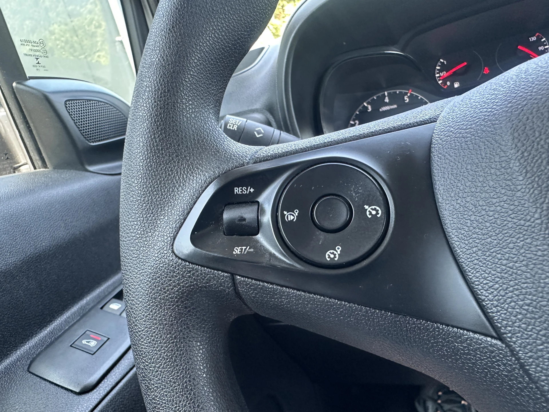 Opel Combo 2019 - 1.6D 100 PK / L2H1 / AIRCO / CRUISE / NAVI / ECC / APPLE CARPLAY / ANDROID AUTO / PDC afbeelding 10