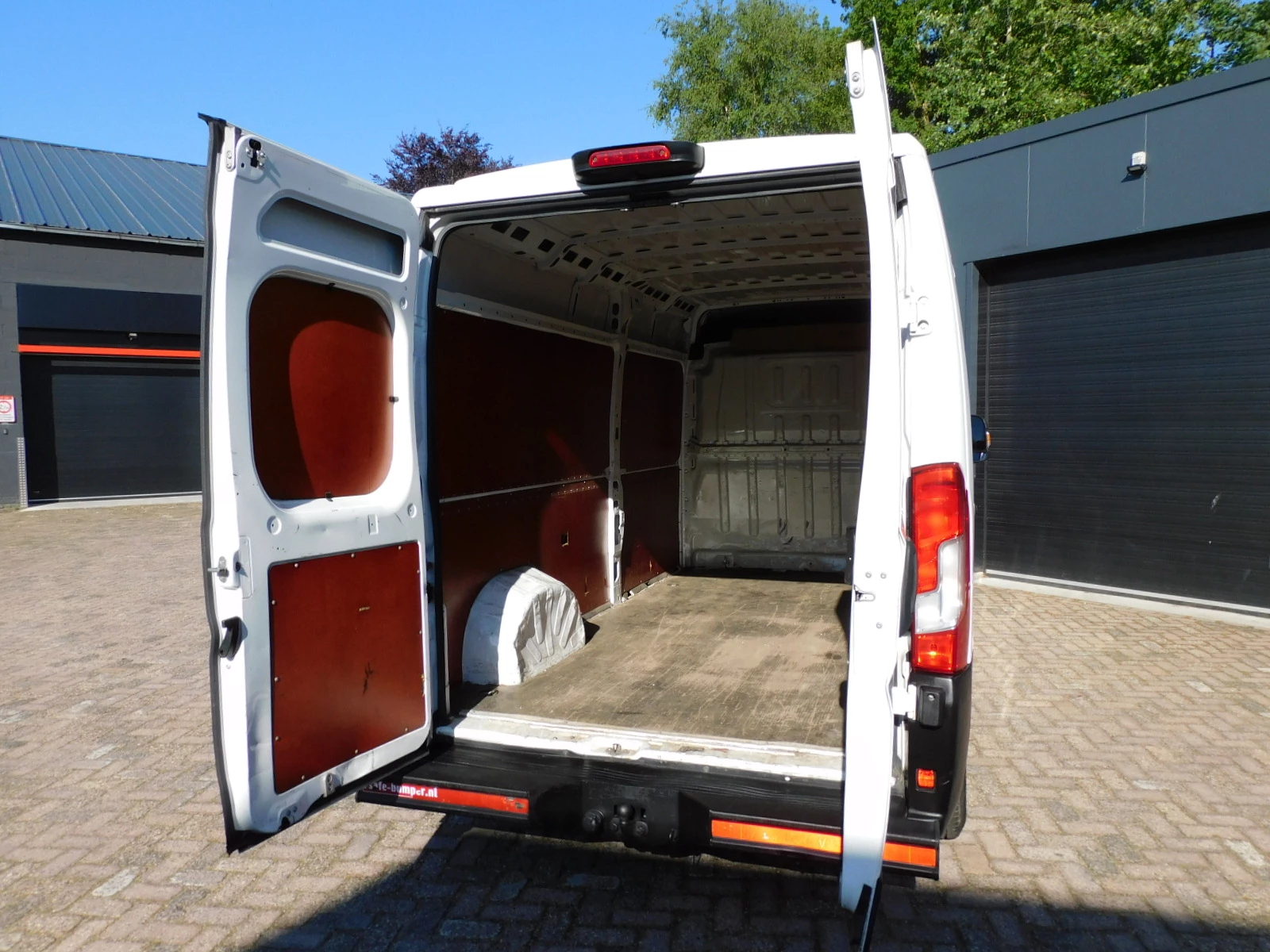 Peugeot Boxer 2019 - 435 2.0 BlueHDI L3H2 Premium afbeelding 5