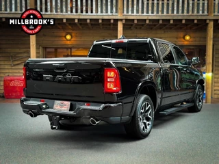 Dodge Ram 1500 2024 - Laramie Sport изображение 13