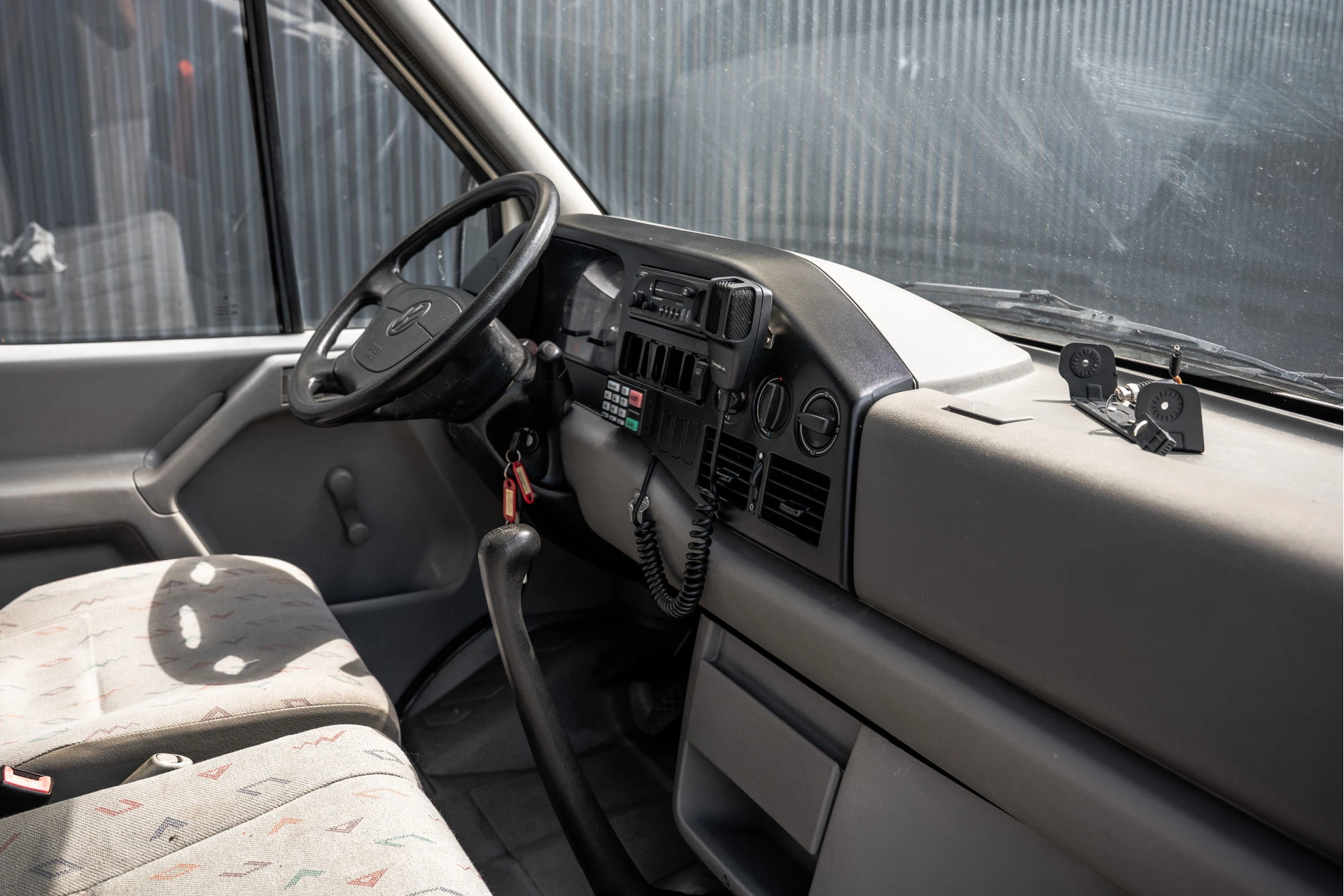 Volkswagen LT 1999 - 2.5 TDI L2H2 | 47.859 KM | 6-Zits | DC | 1Ste eigenaar | Trekhaak afbeelding 2