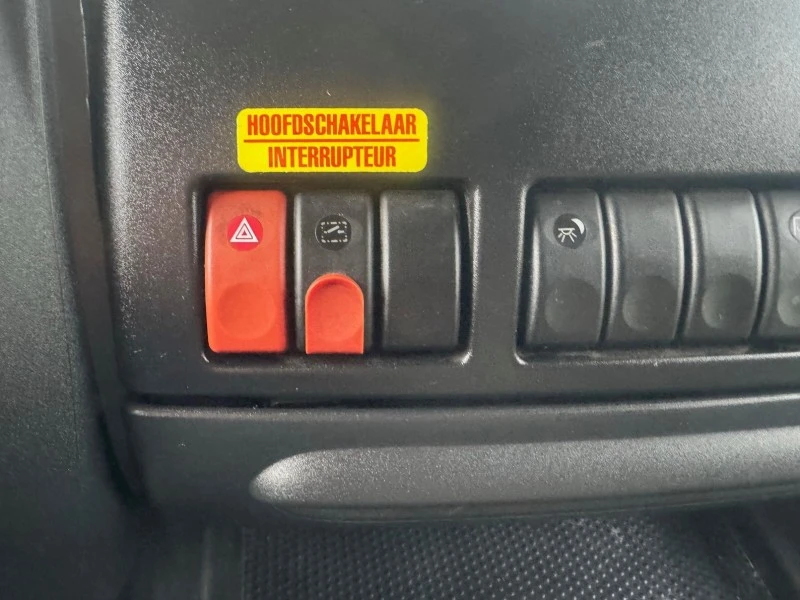 DAF 85 2011 - 85CF 460 EURO 5 / RETARDER / PTO / ADR afbeelding 12