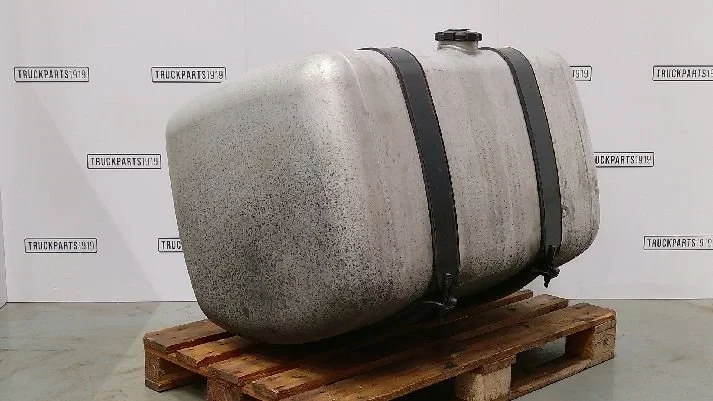 Mercedes-Benz - Fuel System Brandstoftank + steunen 480L M image 1