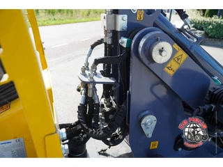 Eurotrac N/A - W12 MF stage V zdjecie 13