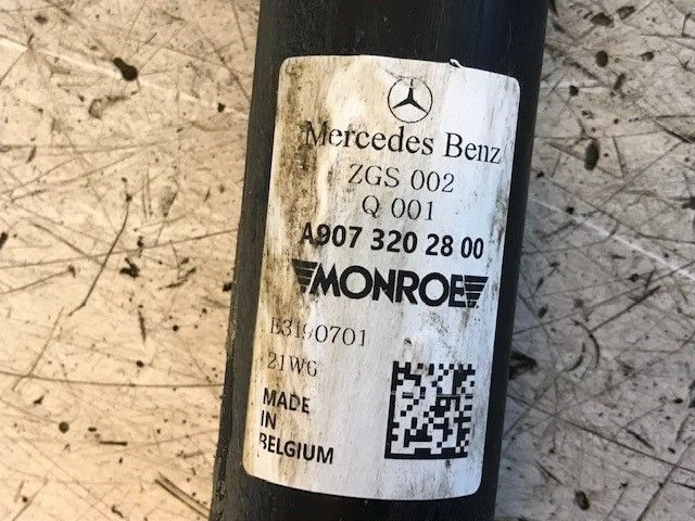 Mercedes-Benz 2021 - A 9073202800 SHOCK ABSORBER SPRINTER 3.5 T (MORE PIECES IN STOCK) zdjęcie 3
