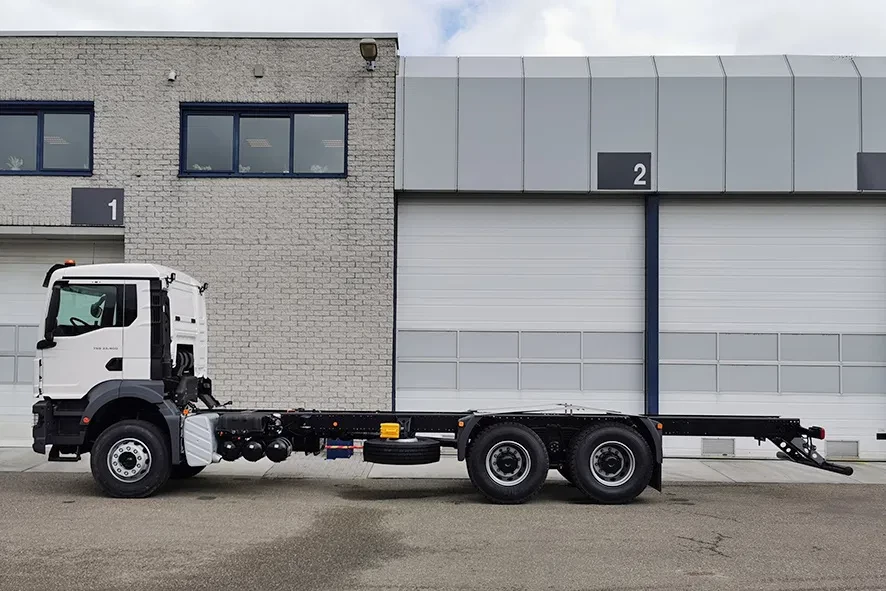 MAN TGS 2023 - 33.400 BB CH Chassis Cabin (7 units) imagem 4
