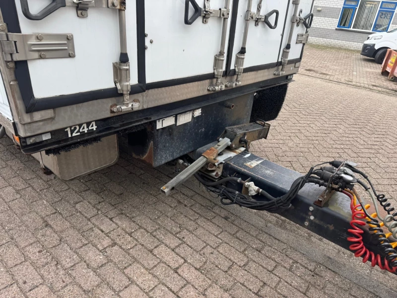 DAF 2007 - 105XF 410 EURO 5 / MANUAL / 2 AXLE TRAILER Bild 9