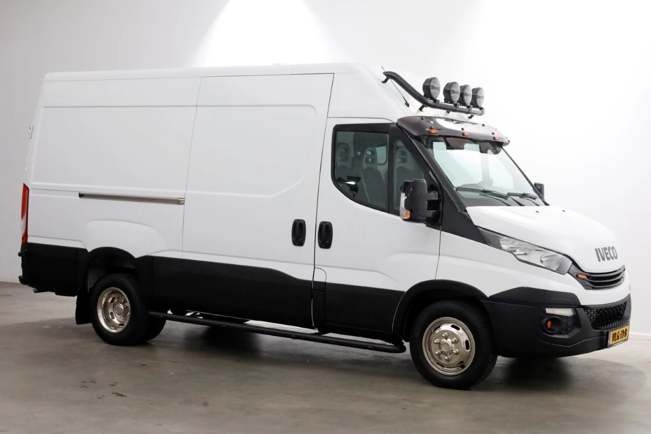 Iveco Daily 2018 - 35C14 136pk E6 HiMatic Automaat L2H2 Airco/Camera/Trekhaak 3500kg 09-2018 Bild 10