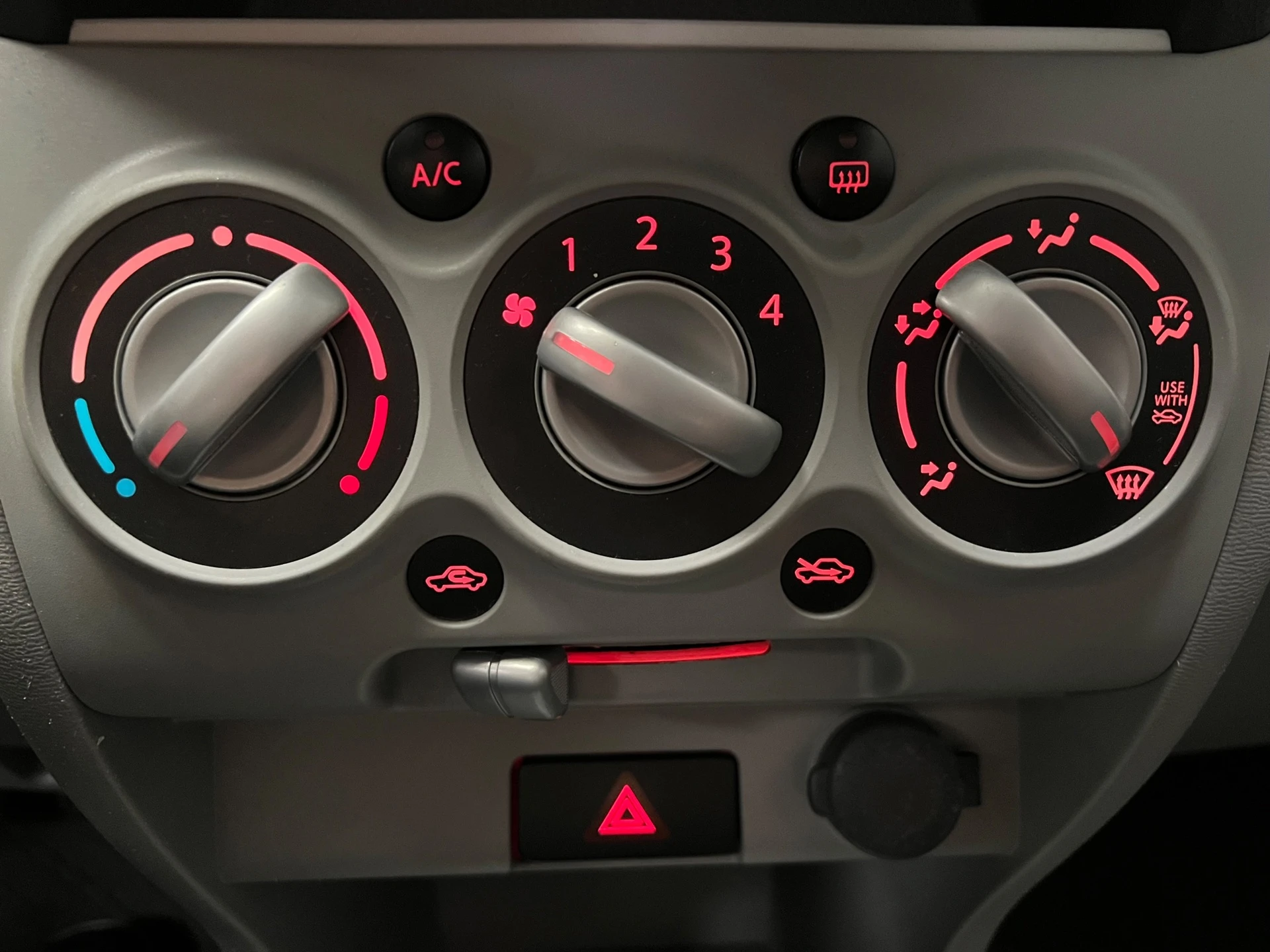 Suzuki Alto 2011 - 1.0 Exclusive - 2e eigenaar - Nette auto afbeelding 17