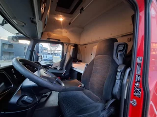Mercedes-Benz Actros 2016 - 1942 / NL TRUCK / TUV:25-08-2026 / ONLY:632483 KM / LWDS / CLEAN TRUCK / AUTOMATIC / EURO-6 / 2016 obrazek 22