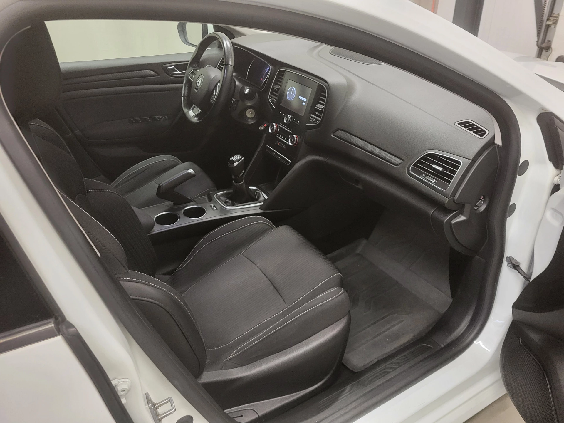 Renault Mégane 2018 - 1.5dCi Grijs kenteken Trekhaak Euro 6! obrázek 5
