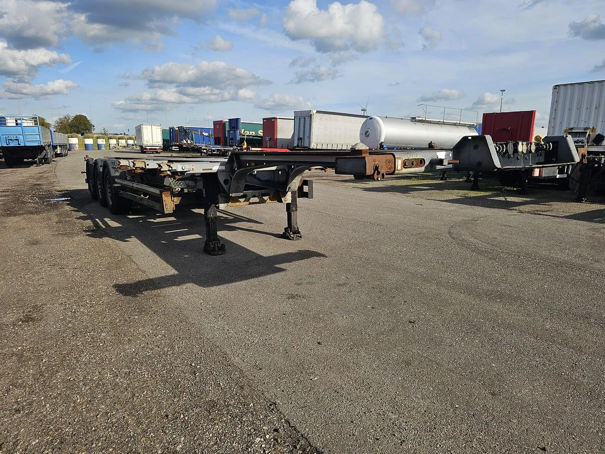 Kögel PORT 40 SIMPLEX 20./ EXTENDIBLE/SAF DISC. 2017 afbeelding 1