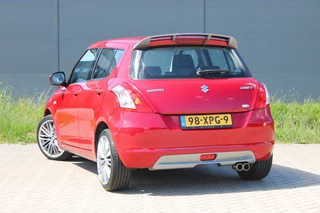 Suzuki Swift 2012 - 1.2 Summer Sport 17INCH Stoelverwarming Dakspoiler !!NIEUWBINNEN!! obrazek 3