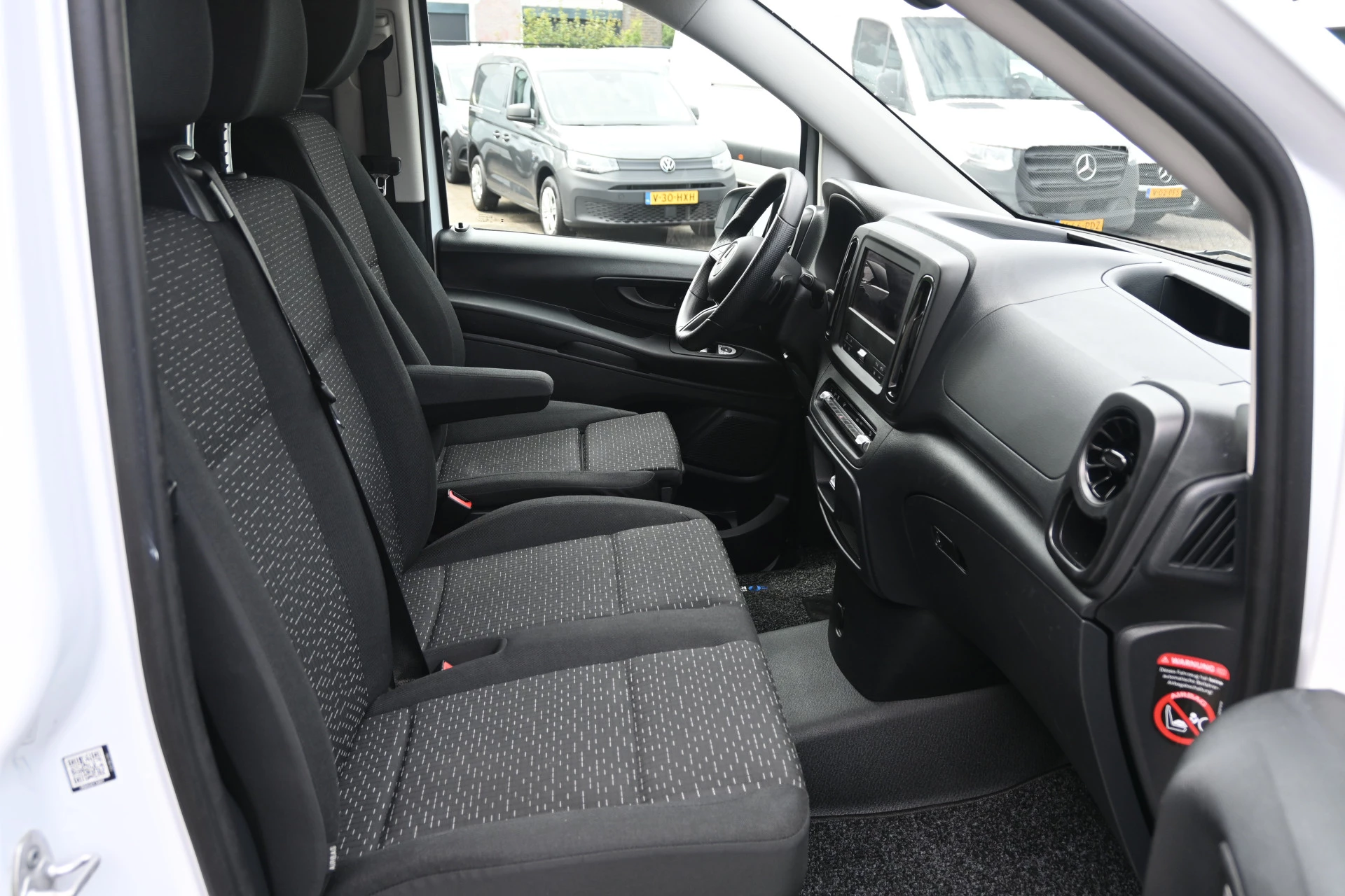 Mercedes-Benz Vito 2024 - 116 CDI XL L3 Pro zdjęcie 8