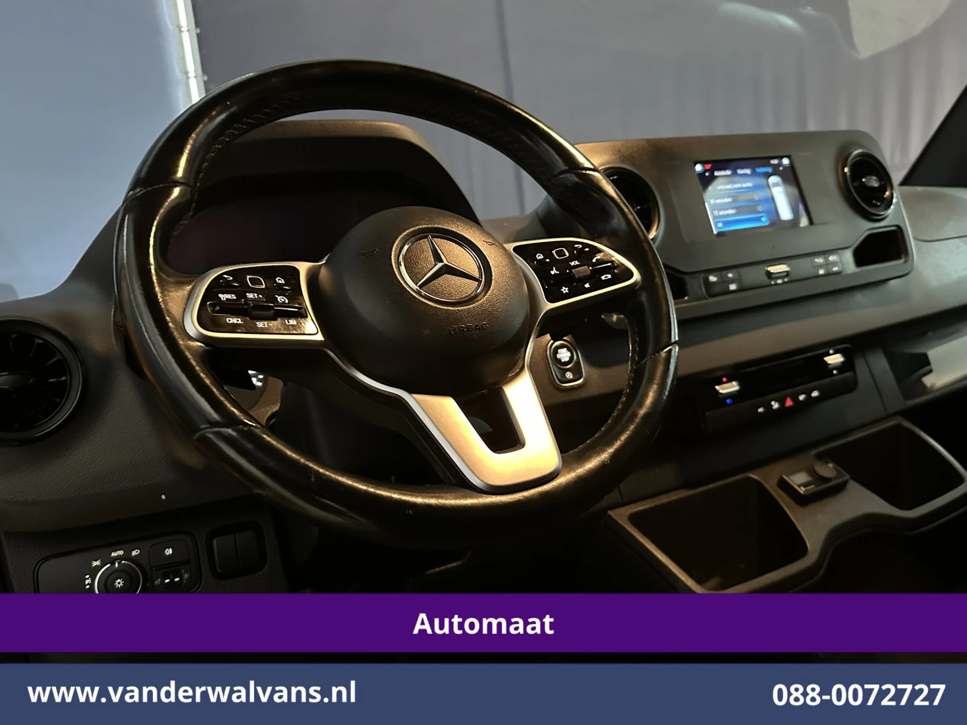 Mercedes-Benz Sprinter 2021 - 315 CDI 150pk 9G-Tronic Automaat 3500kg Trekhaak L2H2 Inrichting Euro6 Airco | Camera | Apple Carplay | Cruisecontrol obrázek 17