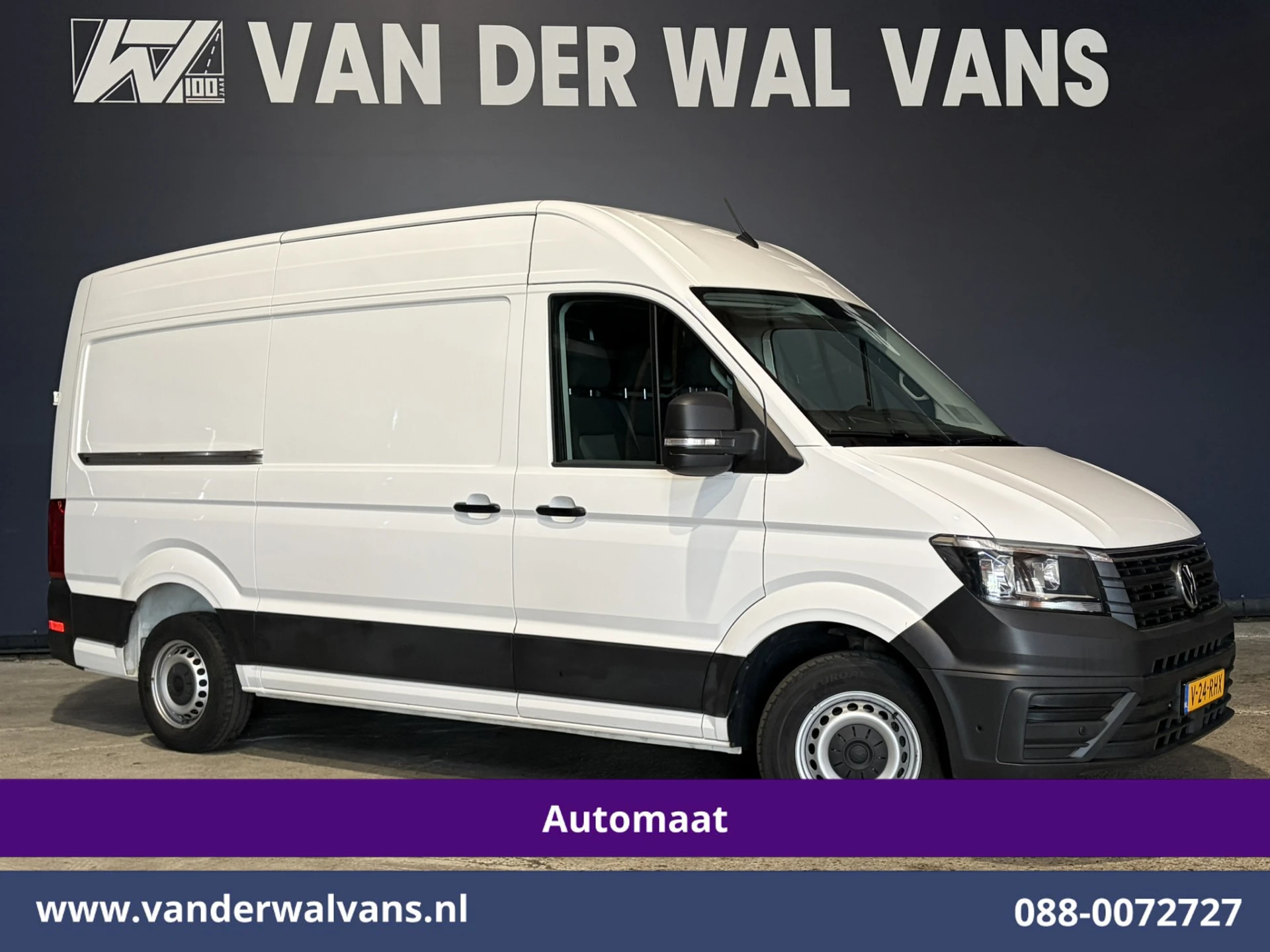 Volkswagen Crafter 2022 - 2.0 TDI 141pk Automaat L3H3 L2H2 Euro6 Airco | Apple Carplay | Cruisecontrol afbeelding 1