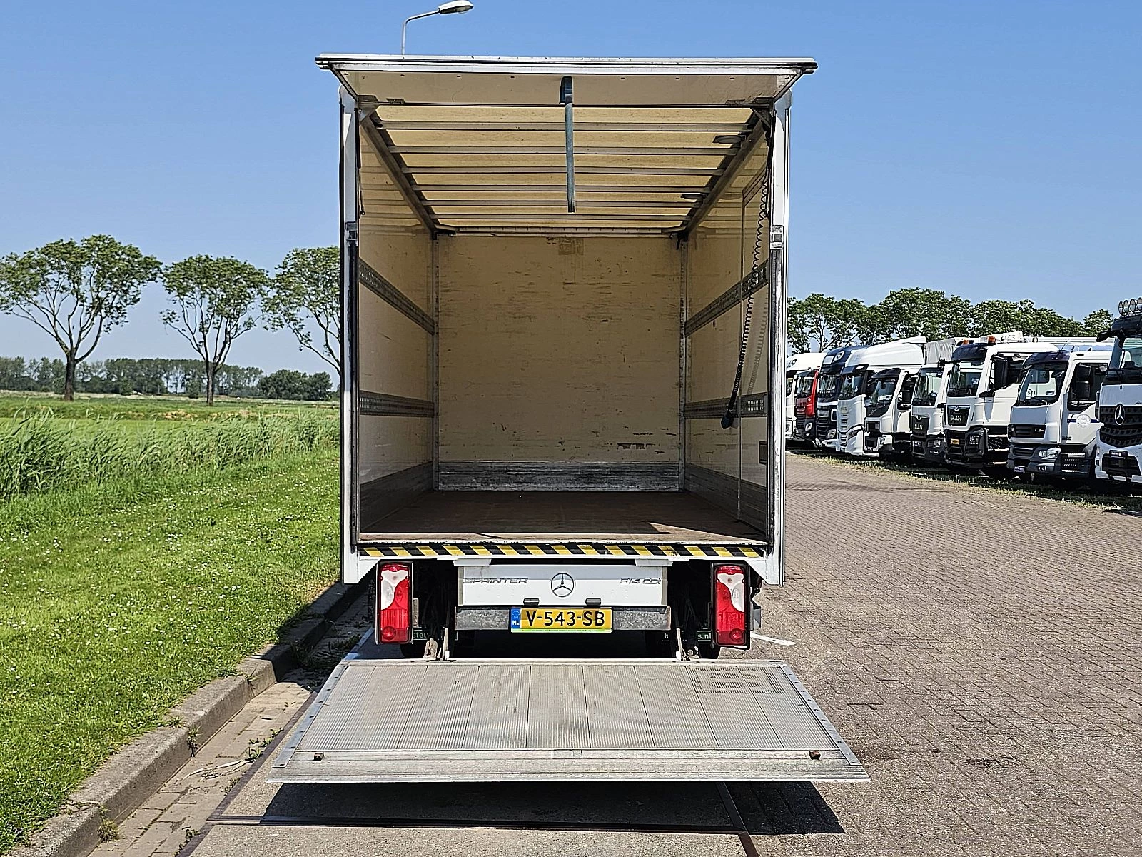 Mercedes-Benz Sprinter 2018 - 514 obrázek 13