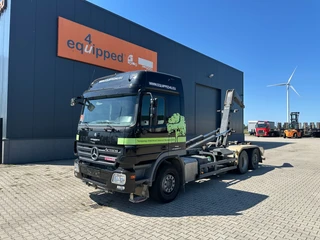 Mercedes-Benz Actros 2009 - 2544 ACTROS 2644 6x2 / 3 PEDALS / RETARDER / MEILLER HOOK (20ton) / 467.835km / E5 afbeelding 2 miniatuur