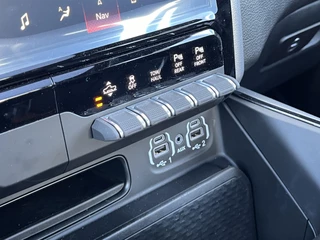 Dodge Ram Pick-Up 2024 - 5.7i V8 HEMI eTorque 400PK CREW CAB REBEL GT | BPM VRIJ | RAMBOX | LUCHTVERING | LPG | LAADBAKKLEP | TREKHAAK | PANODAK | 360CAM | DIGITAAL DASHBOARD afbeelding 36
