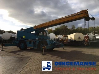 Tadano-Faun TR300 EX 4x4x4 All-terrain crane 1997 image 2 thumbnail