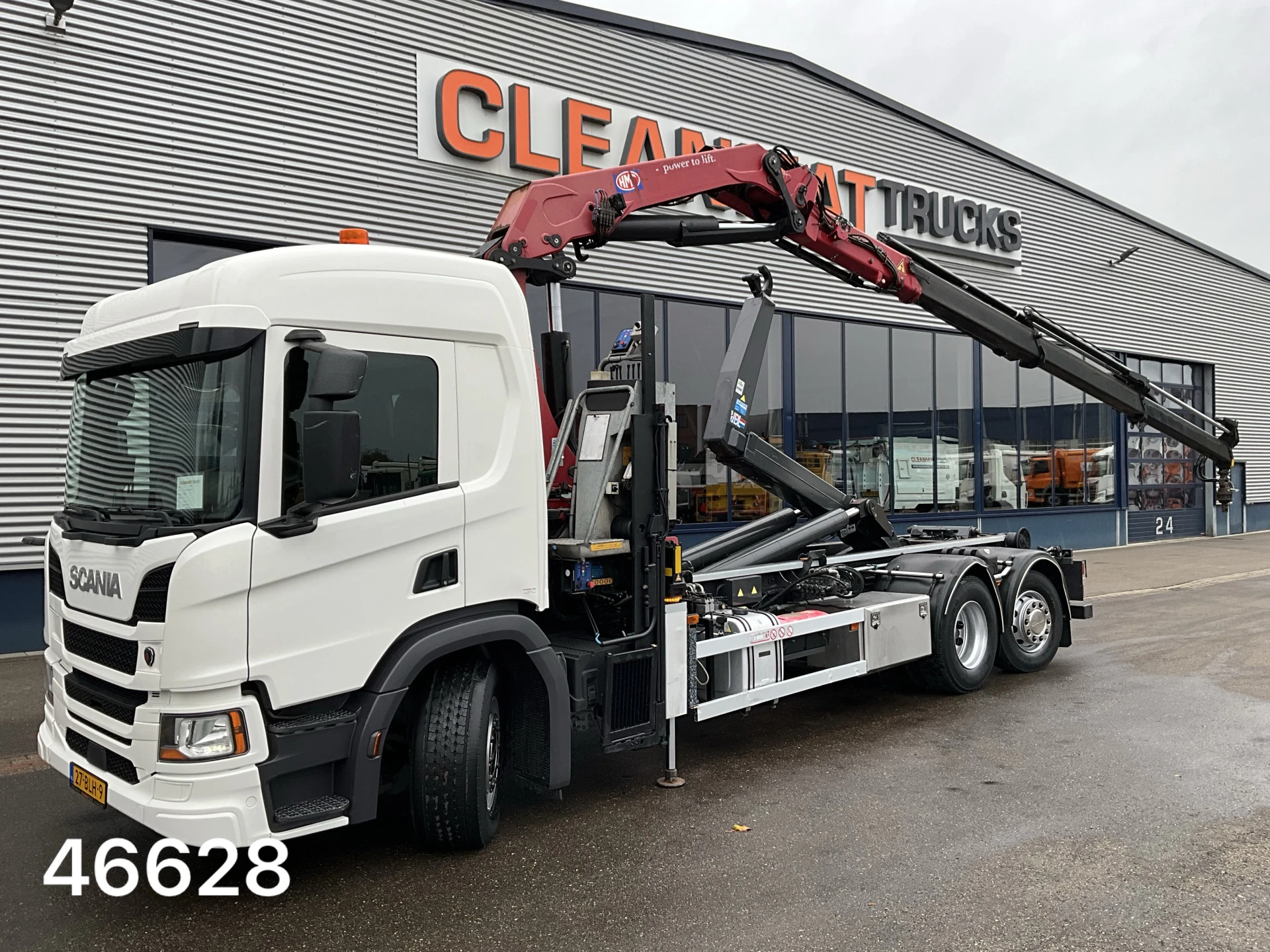 Scania P 2018 - 360 HMF 22 Tonmeter laadkraan immagine 1