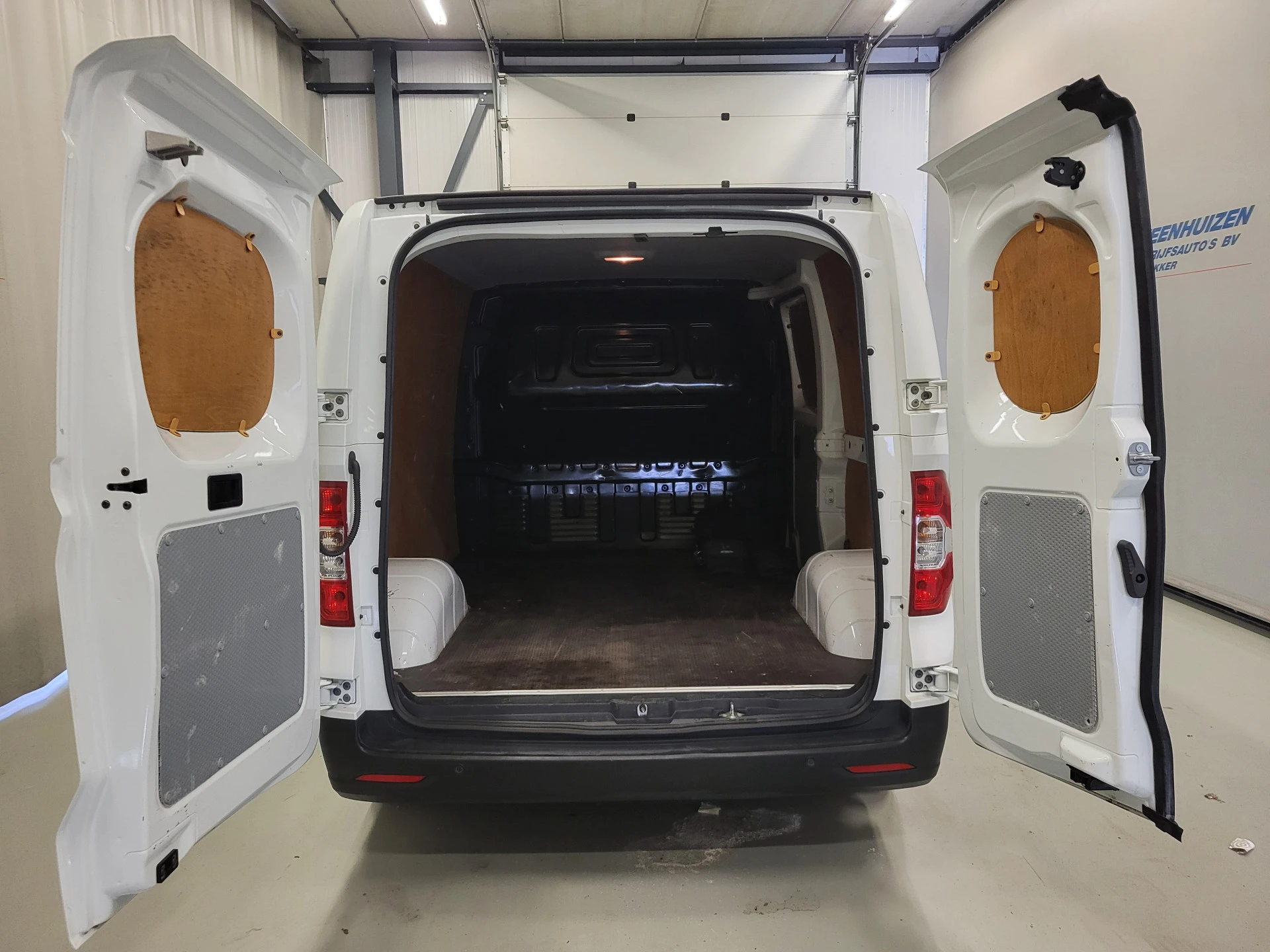 Maxus eDeliver3 2021 - 53kWh 240km Elektrisch! изображение 6