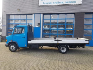 Mercedes-Benz 611 D 1994 - Open laadbak Manual afbeelding 3