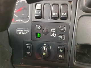 Scania P 2014 - P400 / LIFT+LENKACHSE / MULTILIFT 24TON / TUV:16-06-2026 / AIRCO / AUTOMATIC / EURO-5 / 2014 zdjecie 28