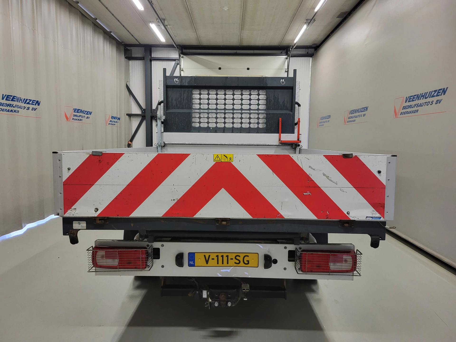Volkswagen Crafter 2018 - 2.0TDI Dubbele Cabine Kipper 3000kg Trekgewicht Euro 6! image 18