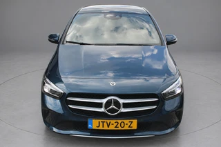 Mercedes-Benz B-Klasse 2021 - 250e AUT8 Premium Plus LEDER MEMORY PANORAMADAK CARPLAY DISTRONIC SFEER KEY-LESS GO afbeelding 3 miniatuur