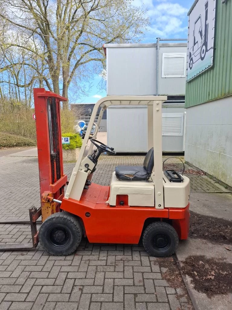 Datsun - F01-A14U Heftruck Bild 1