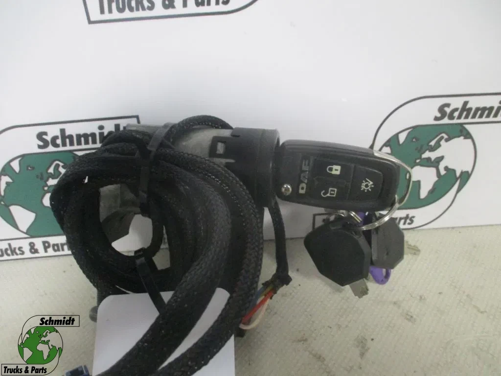 DAF - 1929150//1934271 afbeelding 1