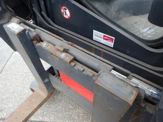 Linde N/A 2006 - R16X / 1600 kg / Reachtruck / Only for parts! obrazek 8