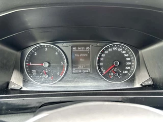 Volkswagen Transporter 2016 - Kombi 2.0 TDI L2H1 3+3+3 Marge Euro 6 image 7