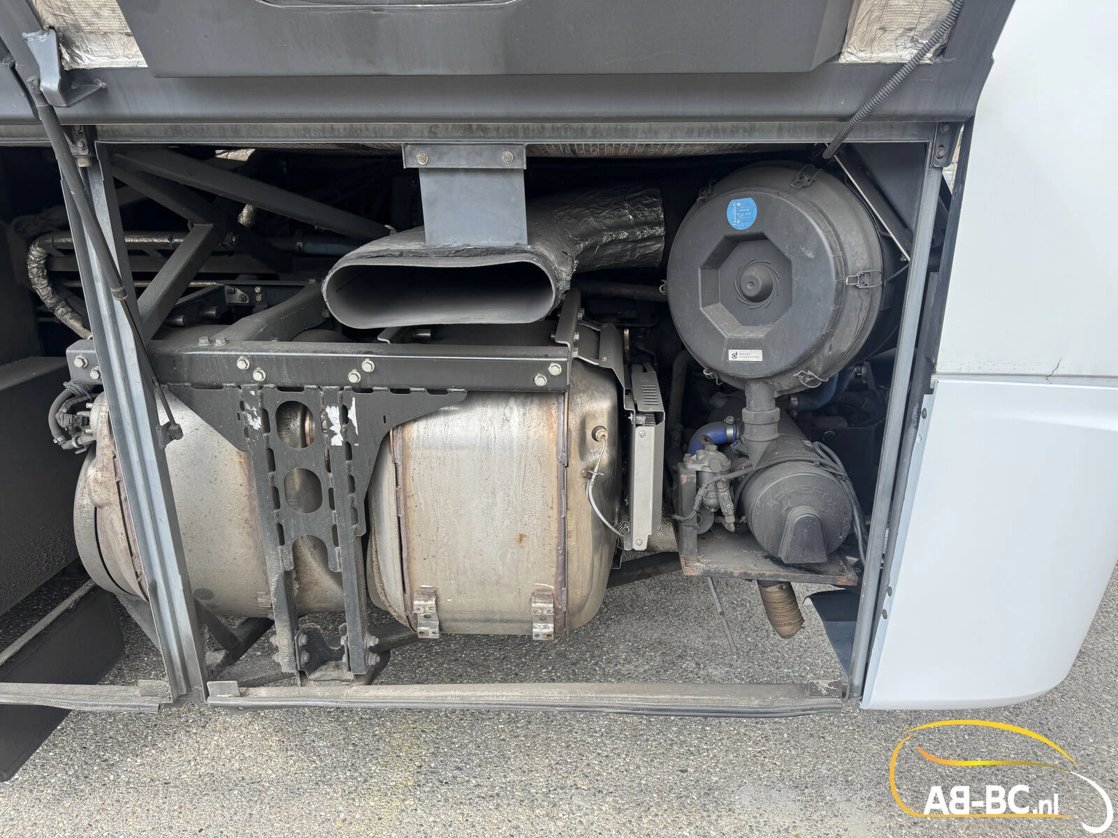 VDL Futura FHD2 129 440 2014 afbeelding 29